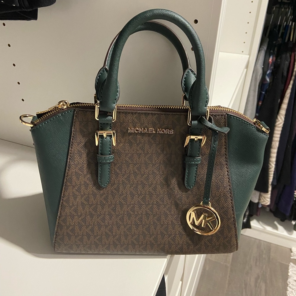 Michael Kors Handbag Crossbody New with tags